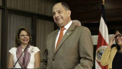El presidente de Costa Rica, Luis Guillermo Solís, se niega a negociar con el sindicato portuario en paro.