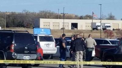 El tiroteo ocurrió en el estacionamiento de un Walmart de Oklahoma./Twitter.