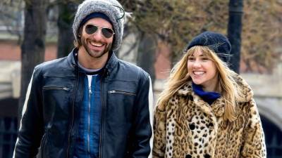 Bradley Cooper y Suki Waterhouse.