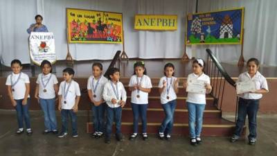 Todas las escuelas miembros de la Anepbh son 100% bilingües.