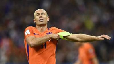 El gran capitán de la selección de Holanda comunicó que se retira tras quedar eliminados de Rusia 2018.
