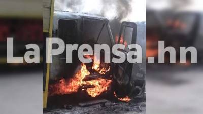 Camión quemado en Honduras, San Pedro Sula, por supuestos mareros.