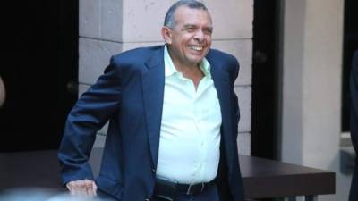 El expresidente Lobo Sosa en el Tribunal de Sentencia este martes 27 de agosto.
