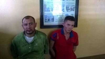 Los dos supuestos agresores fueron detenidos ayer por las autoridades en Peña Blanca, Cortés.