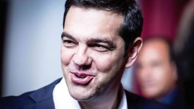 Alexis Tsipras, ante dos riesgos distintos: salir de la zona euro o quedarse.