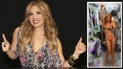 A Thalia le encanta mover su cuerpo como bailar, saltar la cuerda, correr, caminar y andar en bicicleta.