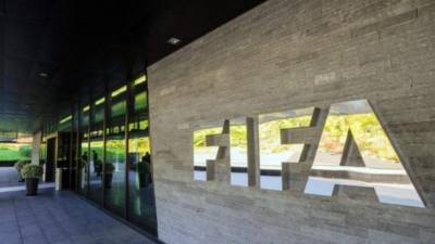 Las sanciones comunicadas este miércoles por la FIFA impiden a todos ellos ejercer cualquier actividad relacionada con el fútbol, administrativa, deportiva o de otra índole, en los ámbitos nacional e internacional.