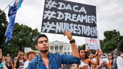 Los dreamers estadounidenses exigen al Congreso que apruebe una ley que les otorgaría la residencia.