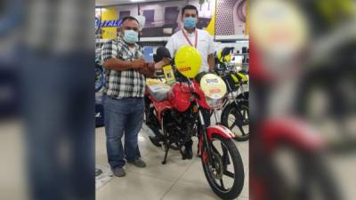 La alianza entre Italika y Tigo Honduras beneficiará a los usuarios de motocicletas que las utilizan como emprendimiento o medio de transporte.