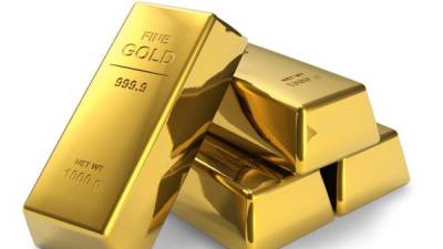 El oro alcanzó su valor más bajo en cuatro años.