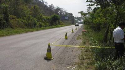 Las autoridades policiales recibieron el llamado al 911 sobre el cadáver.