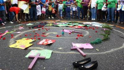 Entre 2010 y octubre de 2014 murieron violentamente cerca de 2,500 mujeres.