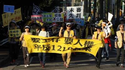Los taiwaneses salieron ayer a las calles de Taipéi.