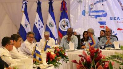 El presidente de Honduras, Juan Orlando Hernández, en la LII Cumbre del Sica en Belice.
