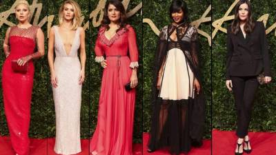 Gaga da vida a Elizabeth la “Condesa” en “American Horror Story: Hotel”. En la alfombra roja desfiló con su elegante traje, un vestido rojo de lentejuelas con una abertura que dejaba al descubierto su muslo derecho.