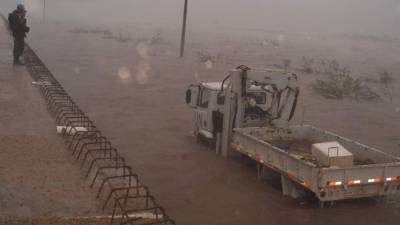 Hanna presenta vientos máximos sostenidos de 65 kilómetros por hora.