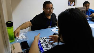 Unos 300 usuarios son atendidos a diario.