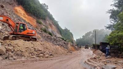 Covi Honduras ha movilizado más de 45 equipos entre maquinaria pesada y volquetas, además de un total de 160 colaboradores.