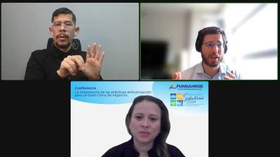 Bernardo Becker y miembros del equipo de Fundahrse durante su conferencia virtual.