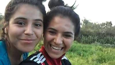 Las hermanas Liz Carolina y Norma Ortiz Díaz murieron al intentar tomarse una selfie en un tractor.
