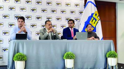 <b>La gerencia de Política Económica y Asesoría Legal de Cohep presentaron el análisis sobre el presupuesto 2024.</b>