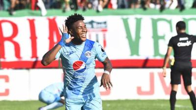 Yeison Mejía celebrando el gol anotado en la semifinal Marathón vs Motagua.
