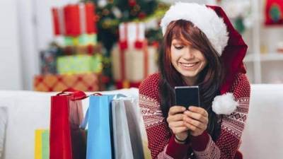 En esta navidad haga uso de las apps gratuitas para sus compras, mandar un mensaje a sus familiares y amigos o simplemente para decorar.