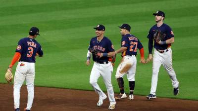 Los Astros de Houston con Mauricio Dubón se quedaron con el triunfo en el juego 2 de la Serie Mundial.