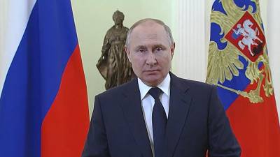 Putin hace frente a las sanciones económicas impuestas por Estados Unidos y Europa a Rusia tras la invasión a Ucrania.