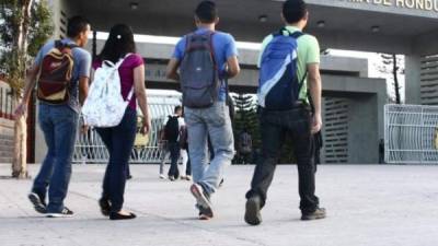 Los finalistas se escogerán en base a su excelencia académica, su potencial de liderazgo y su nivel de preparación para estudiar en los Estados Unidos.