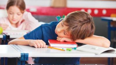 Los niños tenían problemas para ir a la cama y que no dormían lo suficiente.