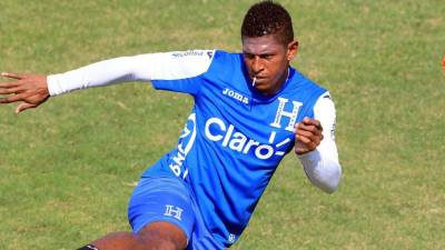 Carlo Costly goza del cariño de muchos aficionados por sus excelentes actuaciones con la camiseta de la Selección Nacional de Honduras.