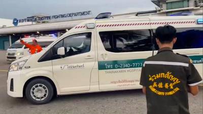 Un británico de 73 años perdió la vida y 30 personas resultaron heridas, entre ellas siete en estado crítico, cuando un avión de la aerolínea Singapur Airlines que volaba este martes de Londres a Singapur fue sacudido por “fuertes turbulencias”, informaron la compañía y las autoridades tailandesas.