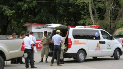 El cádaver del ruso fue trasladado por miembros del Cuerpo de Bomberos a San Pedro Sula.