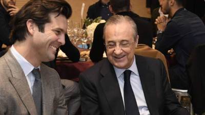 Tras las dolorosas derrotas del Real Madrid ante Barcelona por la Copa y Liga respectivamente, en el club merengue no descuidan ningún detalle y medios españoles han informado los delanteros que maneja el club blanco para la próxima campaña.