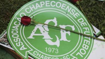 La ciudad de Chapecó llora a sus héroes caídos.