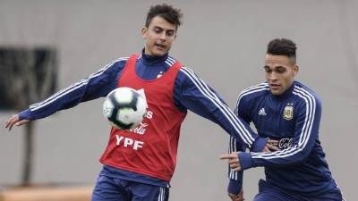 Pese a la pandemia del coronavirus, algunos clubes de Europa como Barcelona y Real Madrid están planificando lo que será la próxima campaña con el tema de los refuerzos.