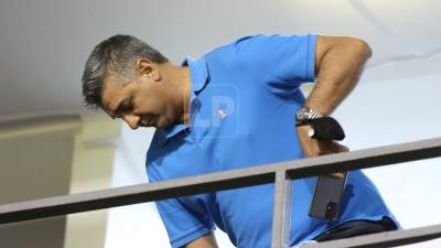 Diego Vázquez presenció los duelos UPN vs Real Sociedad y Olimpia vs Victoria.