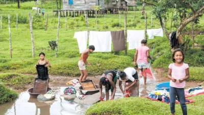 Misquitos nicaragüenses en La Mosquitia hondureña. (Foto: La Prensa de Nicaragua)