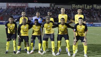 Real España se metió de lleno a la pelea por el primer lugar.