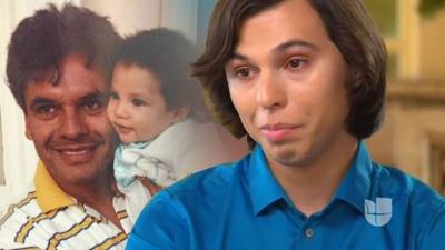 Joa Gabriel junto a su padre, Juan Gabriel.