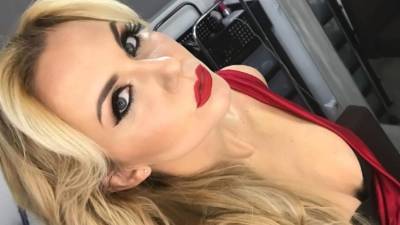 Michelle Vieth demostró ser muy sexi con unas imágenes cautivantes, pero que provocaron críticas negativas.