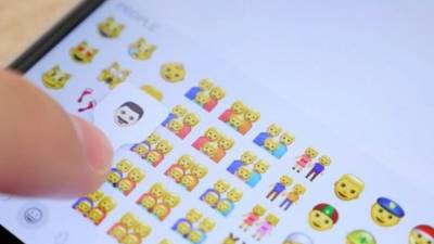 Set of Emoticons. Emoji flat Design, Avatar Design