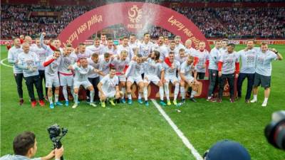 Polonia se clasificó la Eurocopa 2020 con una victoria sobre Macedonia. Foto AFP