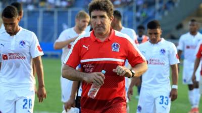 El argentino Vargas no sigue más con Olimpia.