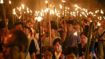 Miles de japoneses pidieron el alto a la construcción de armas nucleares.