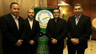 Organizan. José Roura, Luis Hernández, Carlos Castillo y Roberto Guevara.