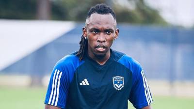 La ficha de Alberth Elis le pertenece al Girondins de Burdeos.