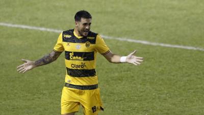 Ramiro Rocca anotó un total de 64 goles con la camiseta del Real España y disputó un total de 111 juegos.