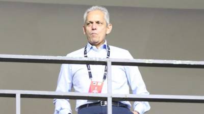 El entrenador cafetero dará a conocer el martes la convocatoria de la H para el juego amistoso ante Islandia.